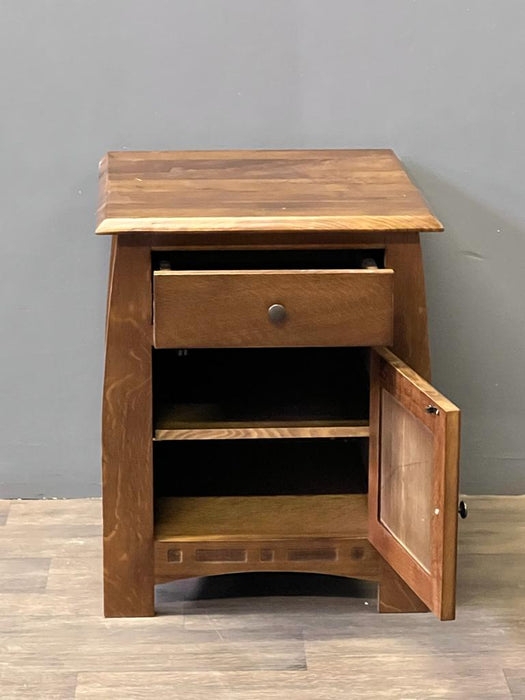 Quarter Sawn Wood Nightstand Flecked Grain Decorative Inlay
