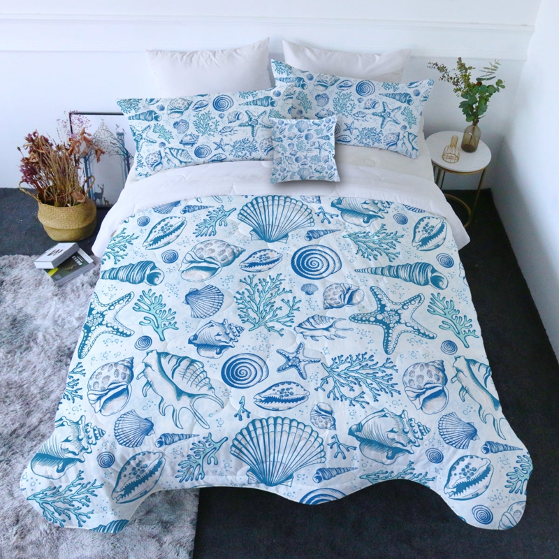 Quilt Set Scalloped Edge Blue Seashell Print Coastal Chic