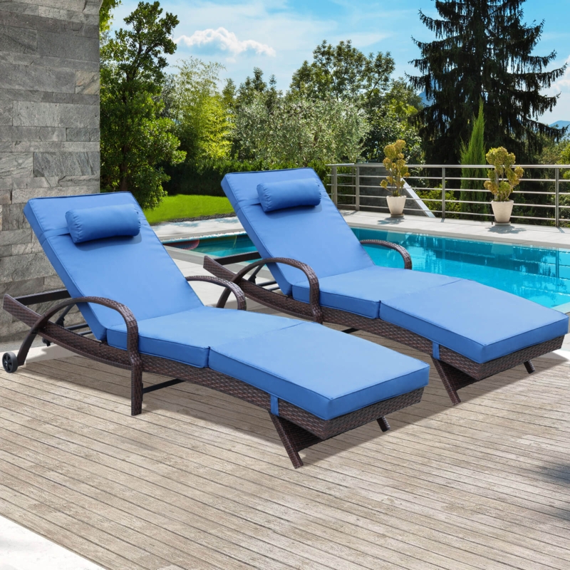 Rattan Chaise Lounge with Cerulean Blue Cushions and Curved Arms