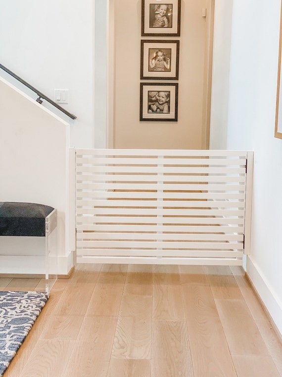 Safety Gate, Minimalist Design with Horizontal Slats Wall Mount