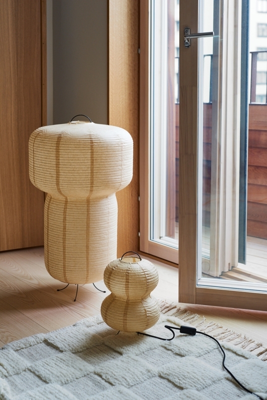 Sculptural Rice Paper Lamp Pair with Horizontal Ribbing in Warm Beige