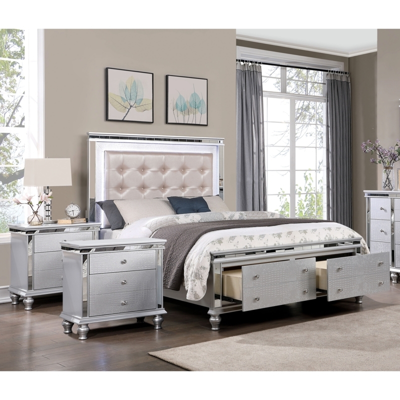 Silver Glam Storage Bed Set: Integrated LED Border & Mirrored