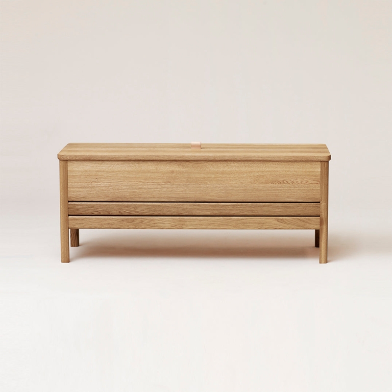 Storage Bench with Leather Loop Handle, Horizontal Grain Slats, White Oak