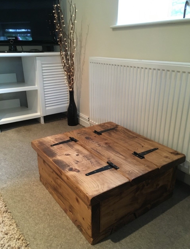 Storage Coffee Table Chest with Split Top Design: Chunky Wood