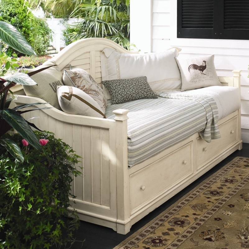Storage Daybed, Antique Cream Coastal Bench with Underbed Drawers