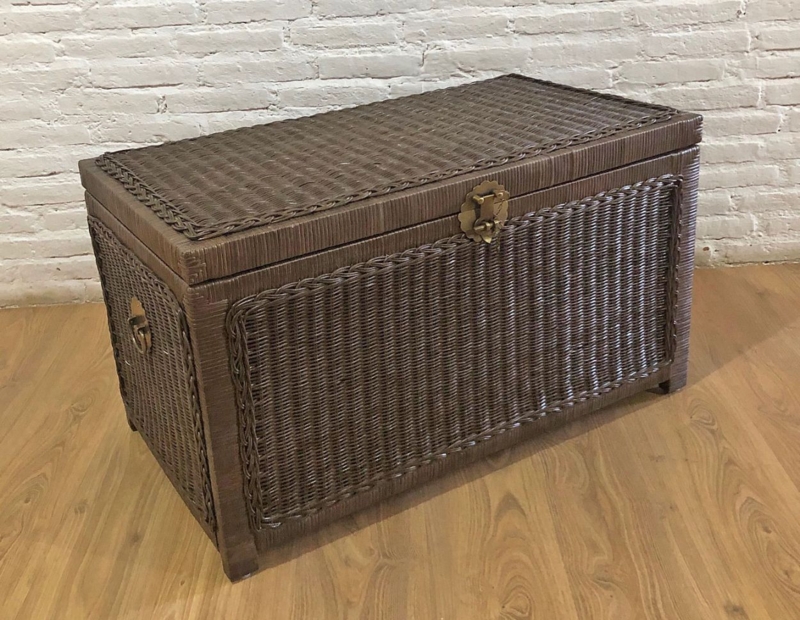 Storage Trunk in Coffee Brown Wicker with Metal Latch Clasp