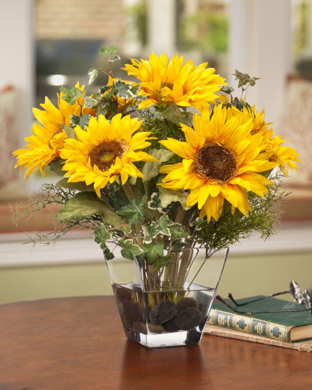 Sunflower Centerpiece, River Stone Base, Variegated Ivy, Tapered Square Vase