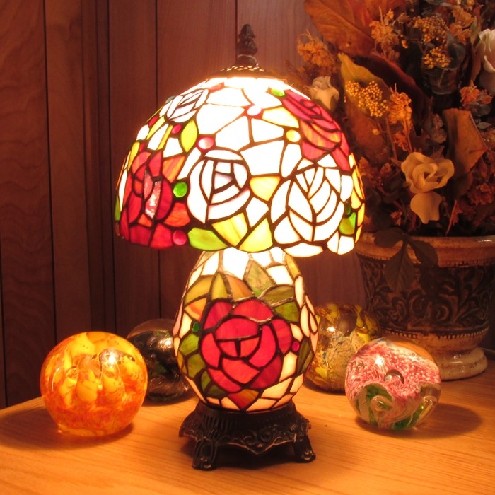 Table Lamp: Dual Light Source, Stained Glass Base, Tiffany Style Lamp