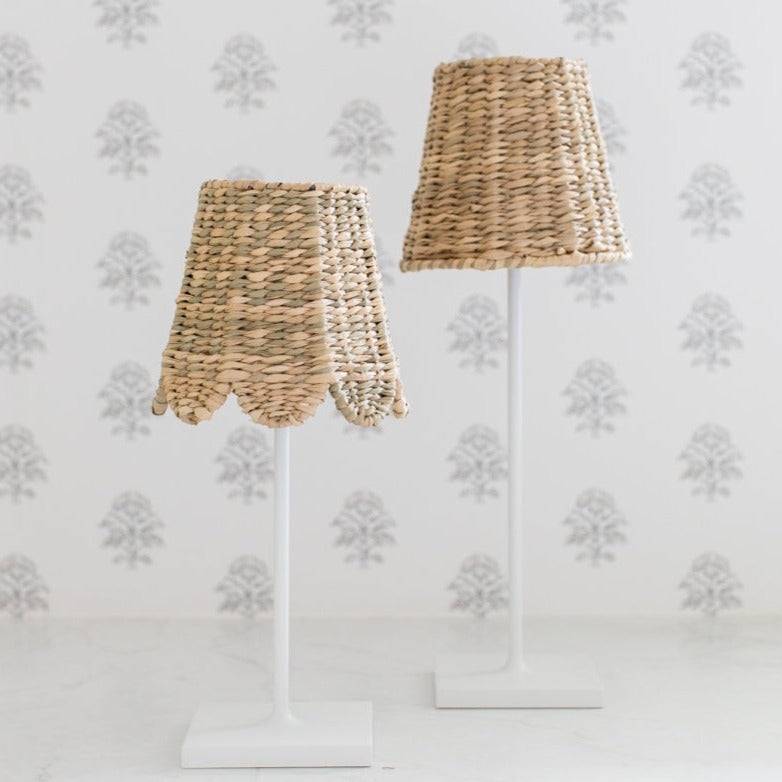 Table Lamp Matte White Slender Stem Scalloped Seagrass Shade