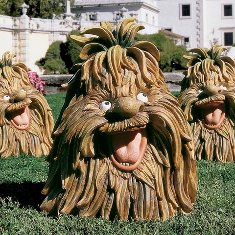 Tacky Lawn Ornaments, Take 2: Have We Learned Nothing?