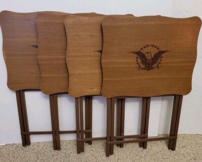 TV Tray Set Bald Eagle Graphic Americana Style Scalloped Edges Wood
