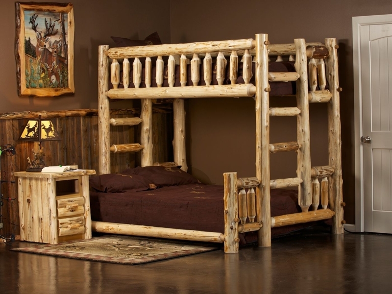 Twin Over Queen Lodge Bed with Heavy Timber and Vertical Spindles