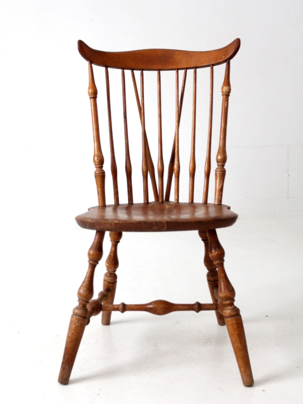 Vintage Windsor Fan Back Chair Honey Wood Spindle
