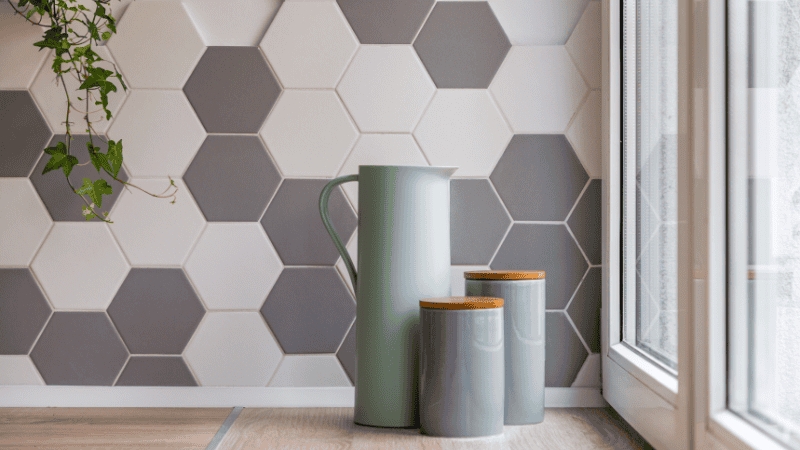 Wall Tiles Two-Tone Hexagonal Honeycomb Pattern in Matte Finish