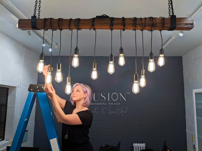 Wood Beam Pendant Light Staggered Edison Bulbs Wrapped Cords