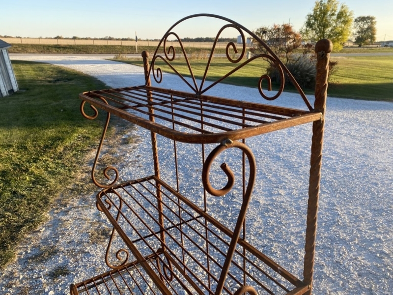 Bakers Rack Twisted Metal Posts Scrolled Cresting Rusted Brown Finish