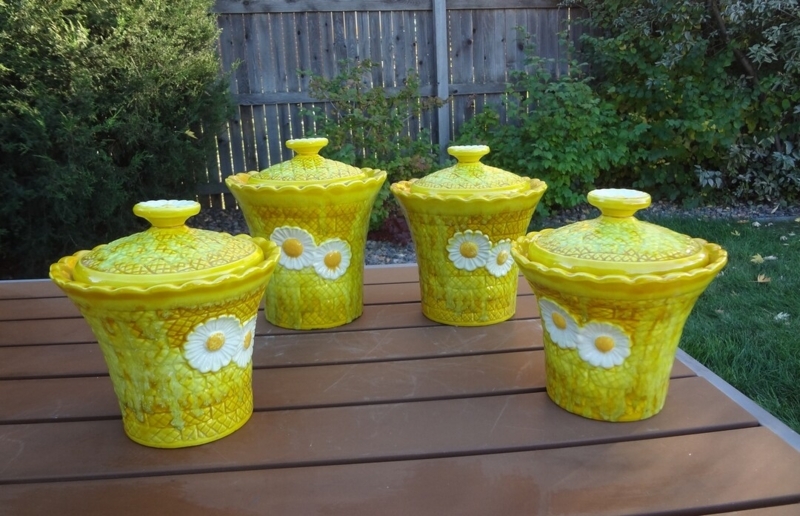 Canister Set Daisy Flower Motif Basket Weave Sunshine Yellow