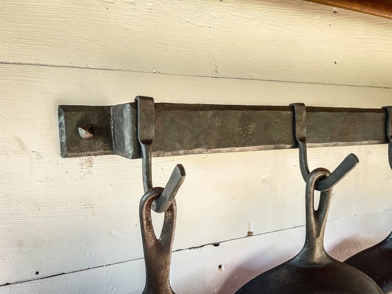 Flat Bar Pot Rack with Wrap-Around Hooks