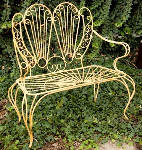 Garden Bench Fan Back Sunburst Seat Pale Yellow Metal