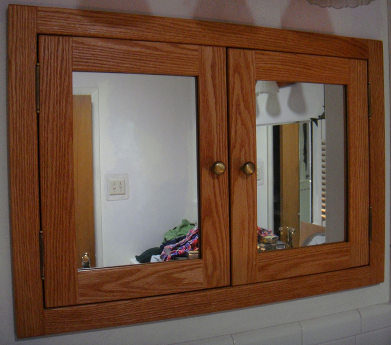 Medicine Cabinet Double Door Shaker Style Honey Oak Recessed