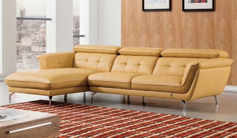 Sectional Sofa Adjustable Headrests Slim Metal Legs Tufted Seat