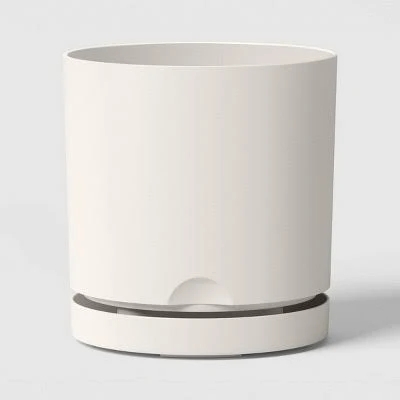 Room Essentials Recycled Resin Indoor Outdoor Planter