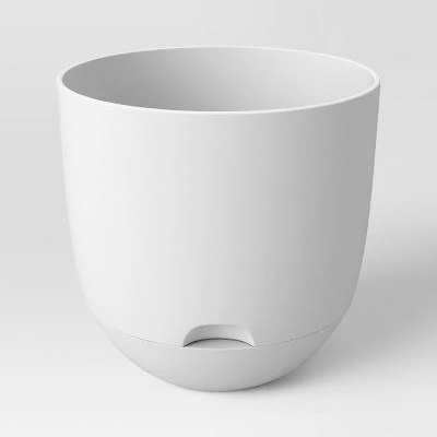 Room Essentials Self-Watering Plastic Indoor Outdoor Planter Pots