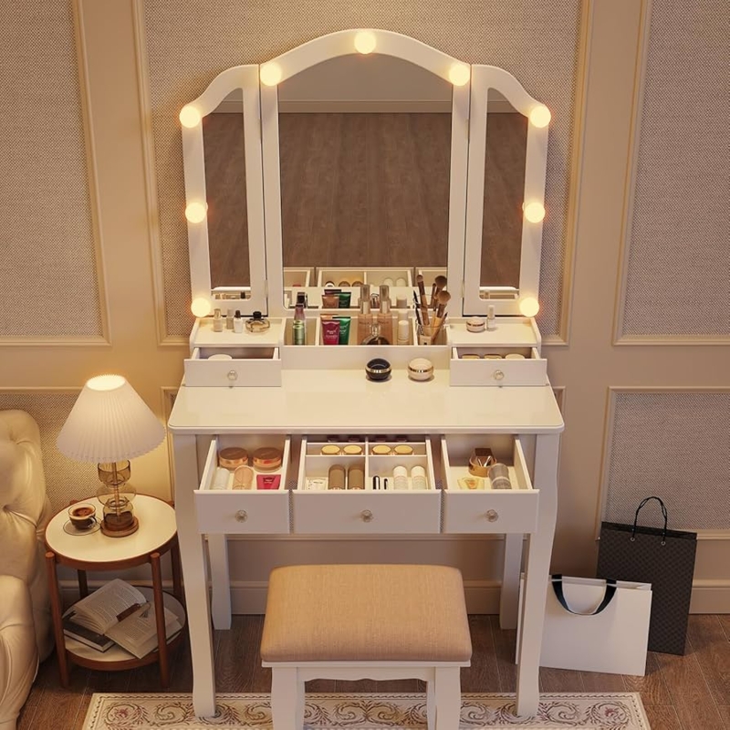 Amazon.com: YIXHQ Makeup Vanity with Lights Vanity Desk with Mirror and  Lights Makeup Vanity with Drawers Vanity Table with Light Vanity with  Lighted Mirror and Chair : Home & Kitchen