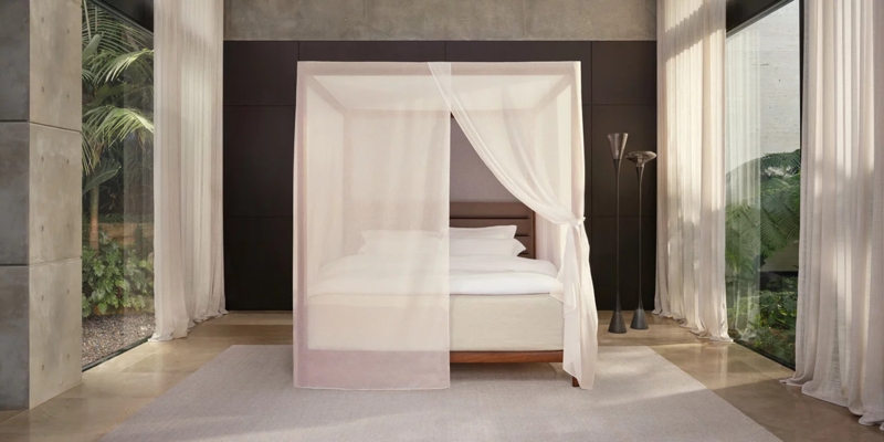 Canopy Bed Sheer Drape Canopy Modern Wood Frame Luxurious Bedroom