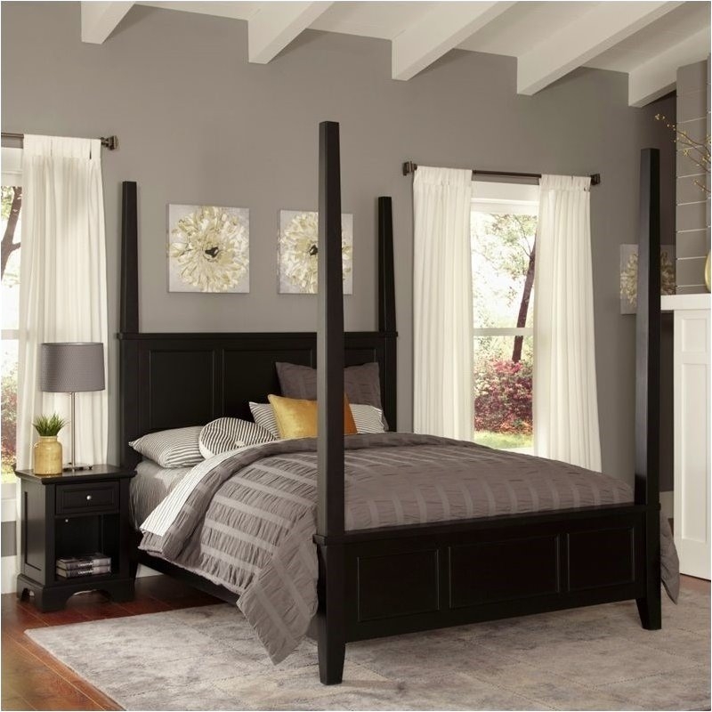 Classic Transitional Four Poster Bed with Paneled Headboard
