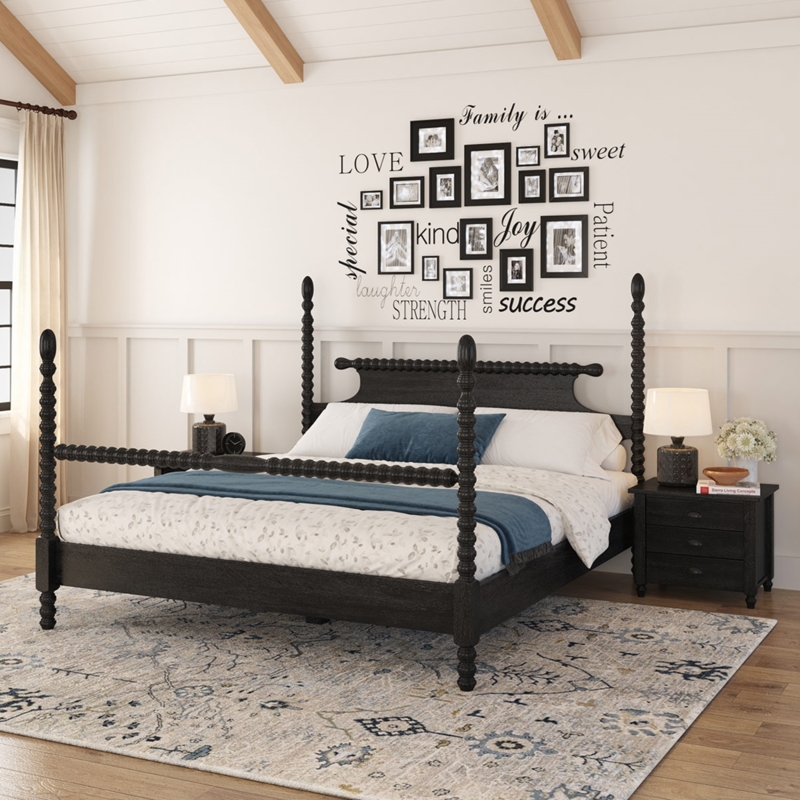 Farmhouse Style Four Poster Bed with Bobbin Turned Posts