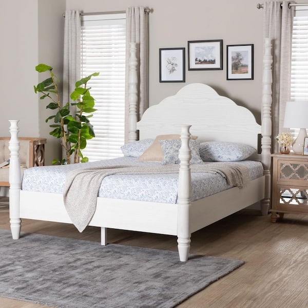 Four-Poster Bed Scalloped Headboard Whitewashed Finish Farmhouse