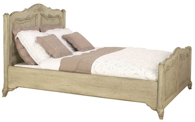 French Provincial Bed Scalloped Carved Wood Distressed Antique Cream