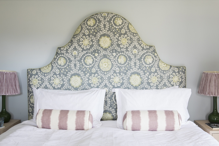 Headboard with Scalloped Silhouette and Blue and Green Damask Pattern
