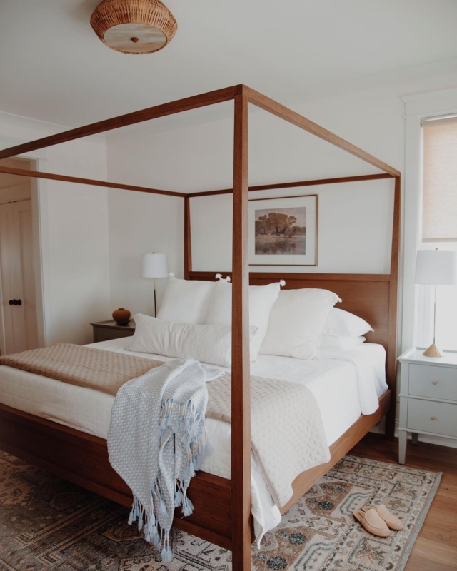 Keane Black Solid Wood Queen Canopy Bed