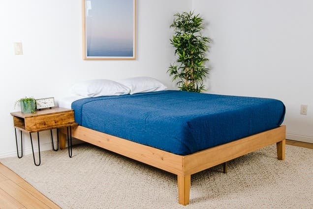 Light Wood Platform Bed Frame With Hairpin Legs Scandinavian Style