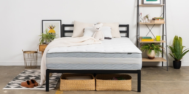 Mattress Hybrid Quilted Top Wavy Side Pattern Black Metal Frame