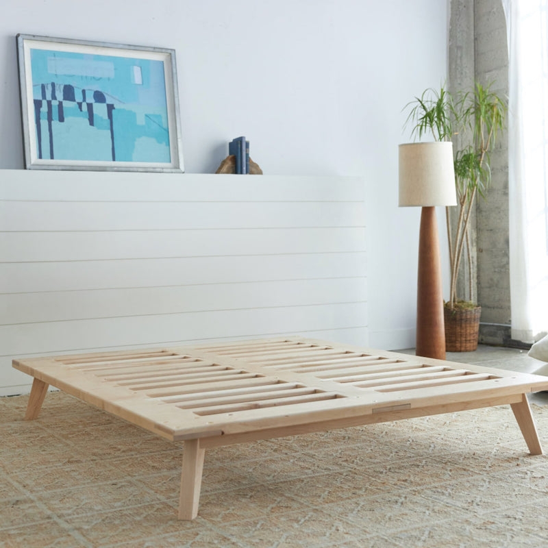 Minimalist Platform Bed Without Headboard in Light Wood Finish
