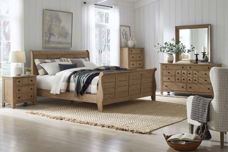 Mission Style Oak Sleigh Bed with Paneled Headboard and Footboard