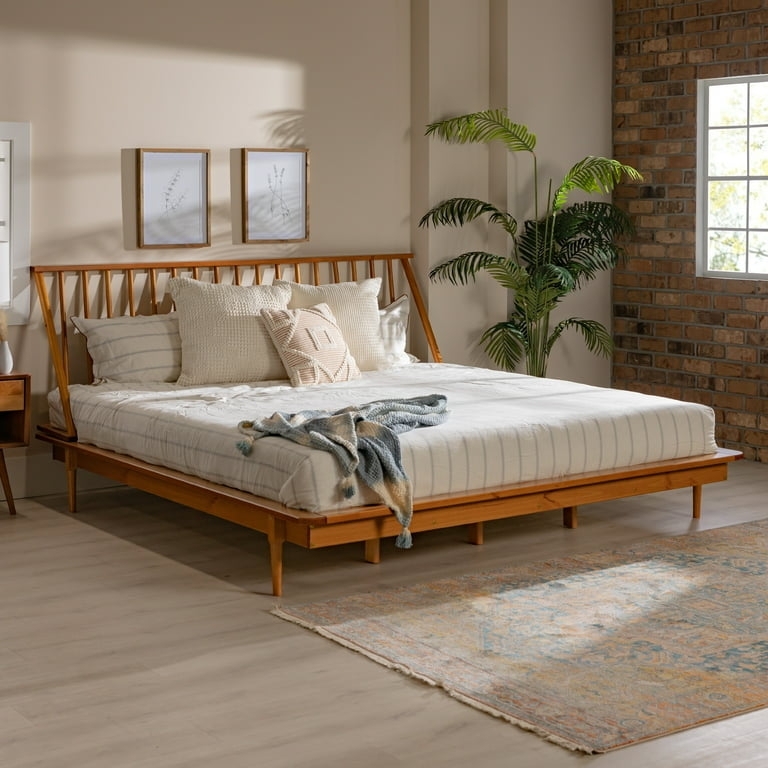 Platform Bed Caramel Finish Spindle Headboard Tapered Legs Mid Century