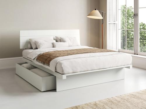 Platform Bed: Low Profile with Slatted Headboard
