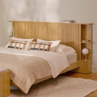 Slatted Wood Headboard with Integrated Shelving and Ribbed Texture