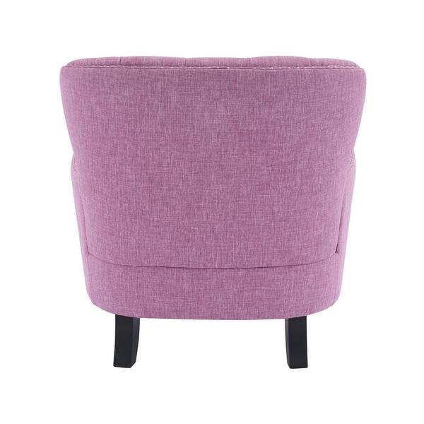 Textured Accent Chair: Elegant Curved Backrest Design.