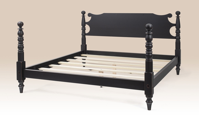 Traditional Cannonball Bed with Turned Posts and Finials