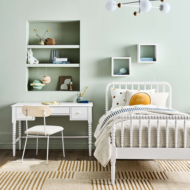 Twin Bed with Spindle Turned Legs, Arched Headboard in White Wood