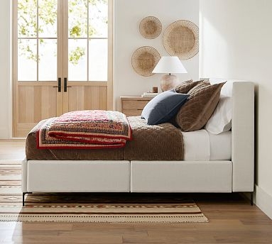 Upholstered Storage Bed with Cream Fabric and Slim Legs