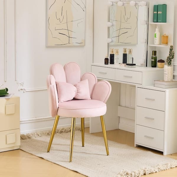 Vanity Accent Chair: Scalloped Back with Bow Pillow.