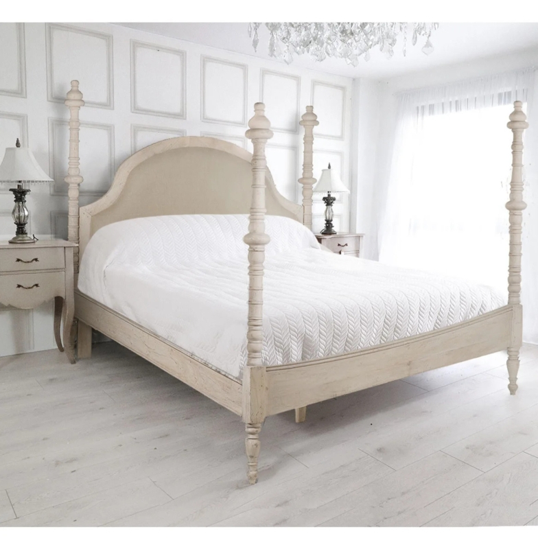 Whitewashed Spindle Four Poster Bed with Arched Upholstered Headboard