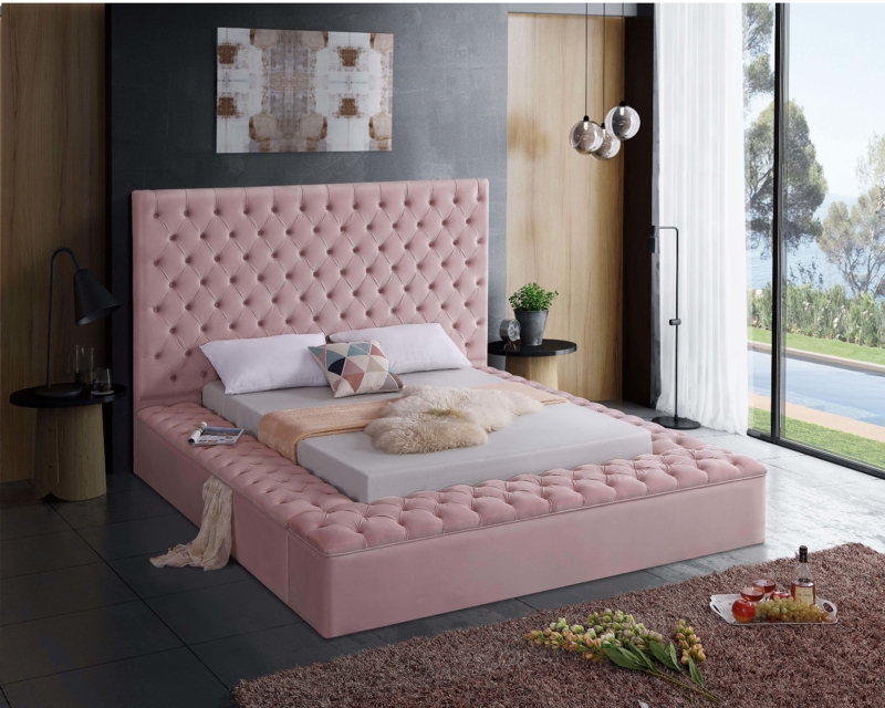 Wide Platform Frame Upholstered Bed with Diamond Tufting