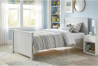 Wood Twin Panel Bed featuring Slatted Headboard and Footboard